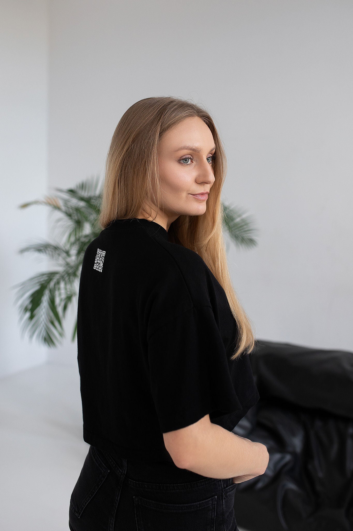 Life is good crop top